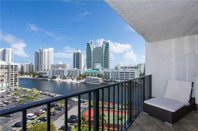 Hallandale Beach