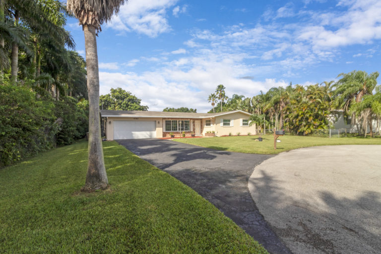 Davie Florida House