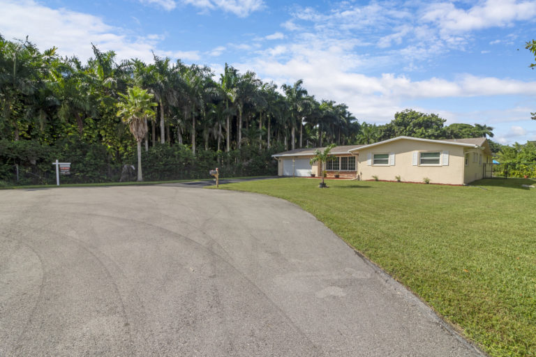 Davie Florida House
